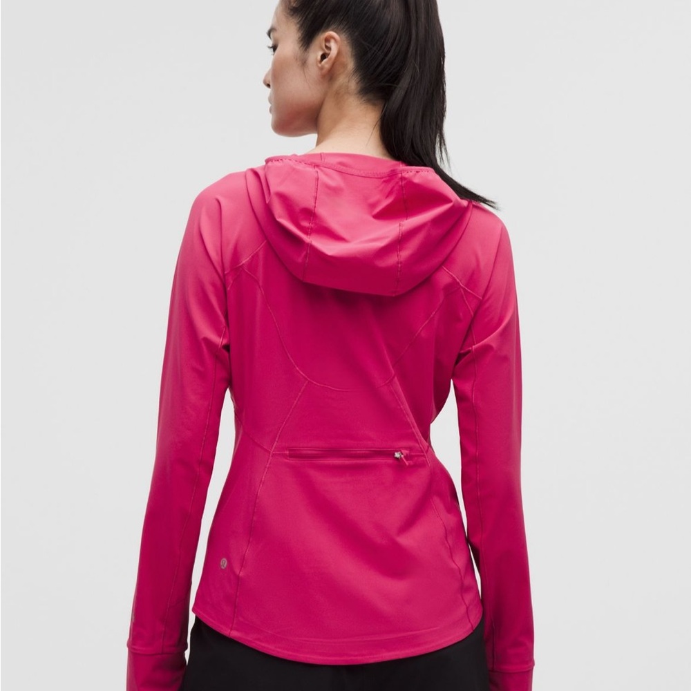 Lululemon Athletica Vibrant Pink Hooded mist over windbreaker
